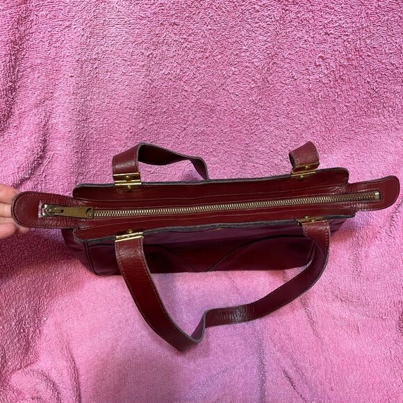 Vintage 60s  ETIENNE AIGNER Oxblood Shoulder Bag Hinge Hardware Mirror Tag - Picture 8 of 14